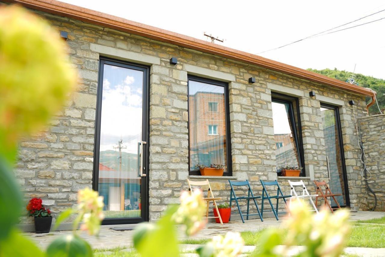 Gogo Moustache Guest House Permet Exterior photo