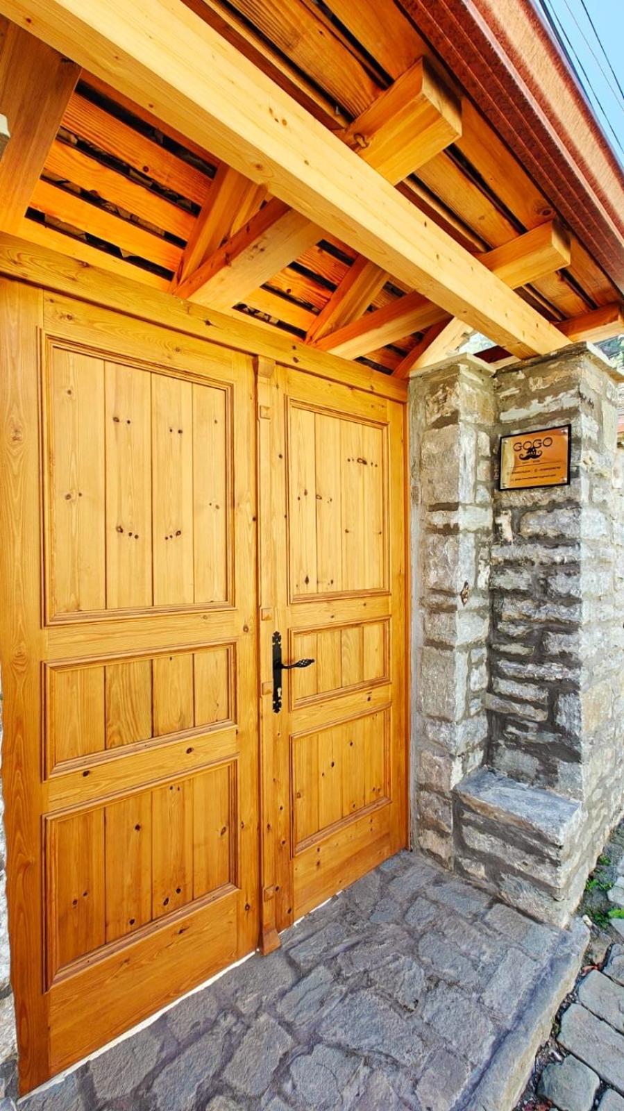 Gogo Moustache Guest House Permet Exterior photo